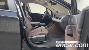 BMW 2-Series 220i Advantage 2025 года из Южной Кореи