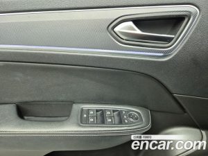 Renault-KoreaSamsung XM3 1.6 GTe RE 2023 года из Южной Кореи