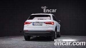 Audi Q3 35 TDI 2023 года из Южной Кореи