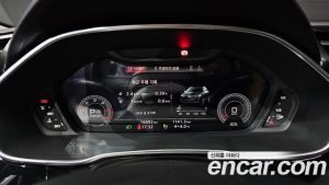 Audi Q3 35 TDI 2023 года из Южной Кореи