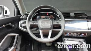 Audi Q3 35 TDI 2023 года из Южной Кореи