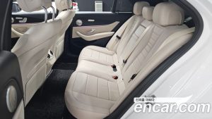 Mercedes-Benz E-Class E250 AMG Line 2023 года из Южной Кореи