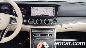Mercedes-Benz E-Class E250 AMG Line 2023 года из Южной Кореи