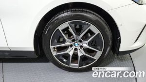 BMW 5-Series 520i 2024 года из Южной Кореи