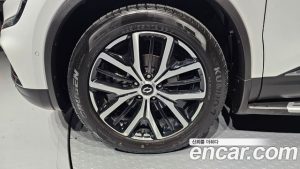 Renault-KoreaSamsung QM6 2.0 LPe RE Signature 2WD 2023 года из Южной Кореи