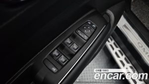 Renault-KoreaSamsung QM6 2.0 LPe RE Signature 2WD 2023 года из Южной Кореи