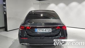 Mercedes-Benz E-Class E200 Avantgarde 2025 года из Южной Кореи