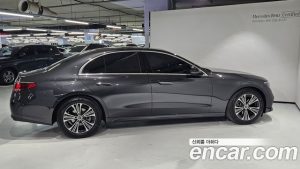 Mercedes-Benz E-Class E200 Avantgarde 2025 года из Южной Кореи
