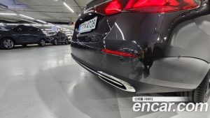 Mercedes-Benz E-Class E200 Avantgarde 2025 года из Южной Кореи