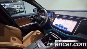 Mercedes-Benz E-Class E200 Avantgarde 2025 года из Южной Кореи