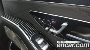 Mercedes-Benz S-Class Maybach S580 4MATIC 2023 года из Южной Кореи