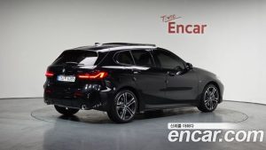 BMW 1-Series 120i M Sport 2024 года из Южной Кореи