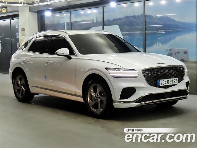 Genesis GV70 2.5T Бензин 2WD 2025 года из Кореи