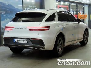 Genesis GV70 2.5T Бензин 2WD 2025 года из Южной Кореи