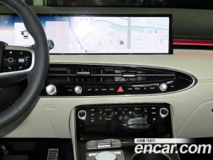 Genesis GV70 2.5T Бензин 2WD 2025 года из Южной Кореи
