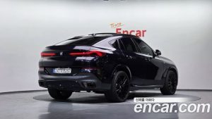 BMW X6 xDrive40d M Sport Online Exclusive 2025 года из Южной Кореи