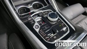 BMW X6 xDrive40d M Sport Online Exclusive 2025 года из Южной Кореи