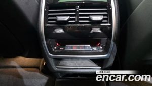 BMW X6 xDrive40d M Sport Online Exclusive 2025 года из Южной Кореи