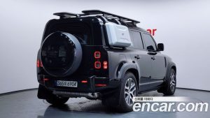 Land Rover Defender 110 P400 X 2025 года из Южной Кореи