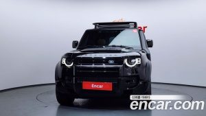 Land Rover Defender 110 P400 X 2025 года из Южной Кореи