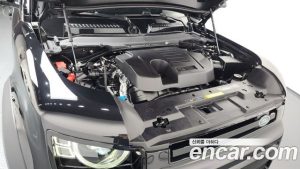 Land Rover Defender 110 P400 X 2025 года из Южной Кореи