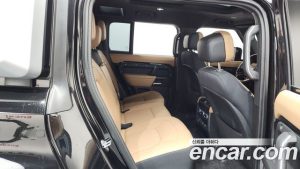 Land Rover Defender 110 P400 X 2025 года из Южной Кореи
