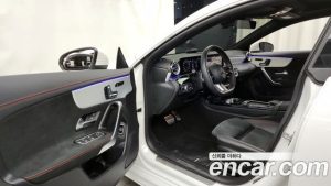 Mercedes-Benz CLA-Class CLA250 4MATIC 2024 года из Южной Кореи