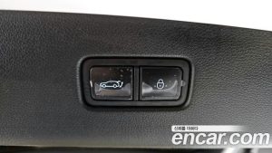 Genesis GV70 2.5T Бензин AWD 2025 года из Южной Кореи
