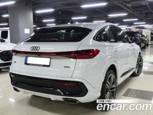 Audi Q5 45 TFSI 4WD S Line Black Edition Sportback 2025 года из Южной Кореи