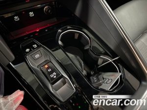 Audi Q5 45 TFSI 4WD S Line Black Edition Sportback 2025 года из Южной Кореи