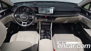 Kia K5 Signature 2024 года из Южной Кореи