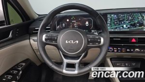 Kia K5 Signature 2024 года из Южной Кореи