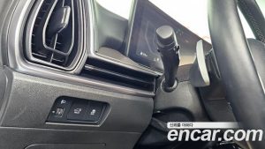 Kia Sorento Бензин 2.5T 4WD 2024 года из Южной Кореи