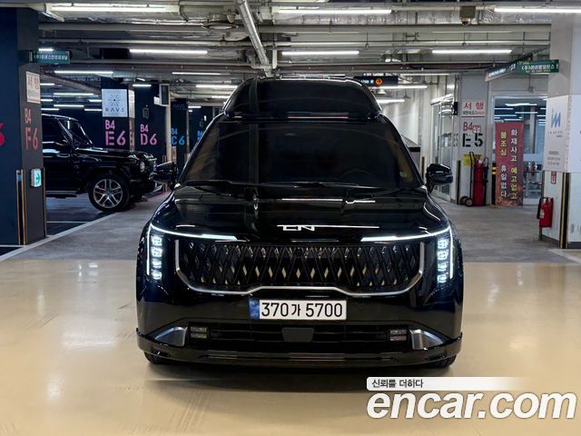 Kia Canival Бензин 9-Seater HI-Limousine (Specialized Company) 2025 года из Кореи