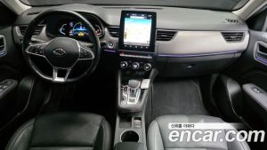 Renault-KoreaSamsung XM3 1.6 E-TECH Inspire 2023 года из Южной Кореи