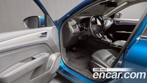 Renault-KoreaSamsung XM3 1.6 E-TECH Inspire 2023 года из Южной Кореи