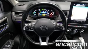 Renault-KoreaSamsung XM3 1.6 E-TECH Inspire 2023 года из Южной Кореи