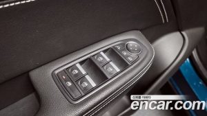 Renault-KoreaSamsung XM3 1.6 E-TECH Inspire 2023 года из Южной Кореи