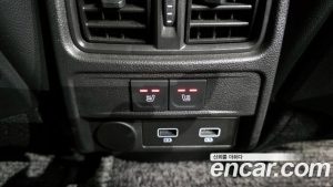 Renault-KoreaSamsung XM3 1.6 E-TECH Inspire 2023 года из Южной Кореи