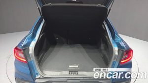 Renault-KoreaSamsung XM3 1.6 E-TECH Inspire 2023 года из Южной Кореи