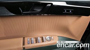 Hyundai Grandeur 2.5 Бензин 2WD 2025 года из Южной Кореи
