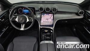 Mercedes-Benz C-Class C300 4MATIC Avantgarde 2024 года из Южной Кореи