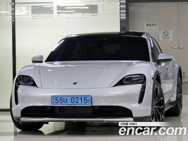Porsche Taycan 4S CROSS TURISMO 2023 года из Кореи