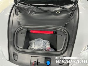Porsche Taycan 4S CROSS TURISMO 2023 года из Южной Кореи