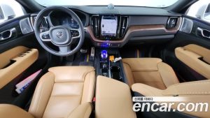 Volvo XC60 B5 Inscription 2022 года из Южной Кореи