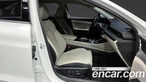 Kia K5 2.0 2024 года из Южной Кореи