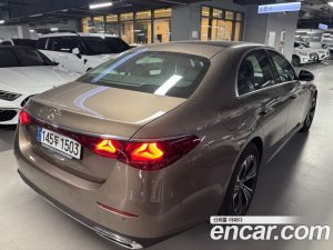 Mercedes-Benz E-Class E200 Avantgarde 2025 года из Южной Кореи