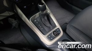 Hyundai Venue 1.6 Premium 2024 года из Южной Кореи