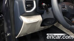 Hyundai Venue 1.6 Premium 2024 года из Южной Кореи