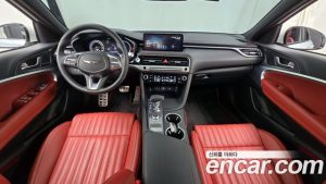 Genesis G70 Бензин 2.5T 2WD 2024 года из Южной Кореи